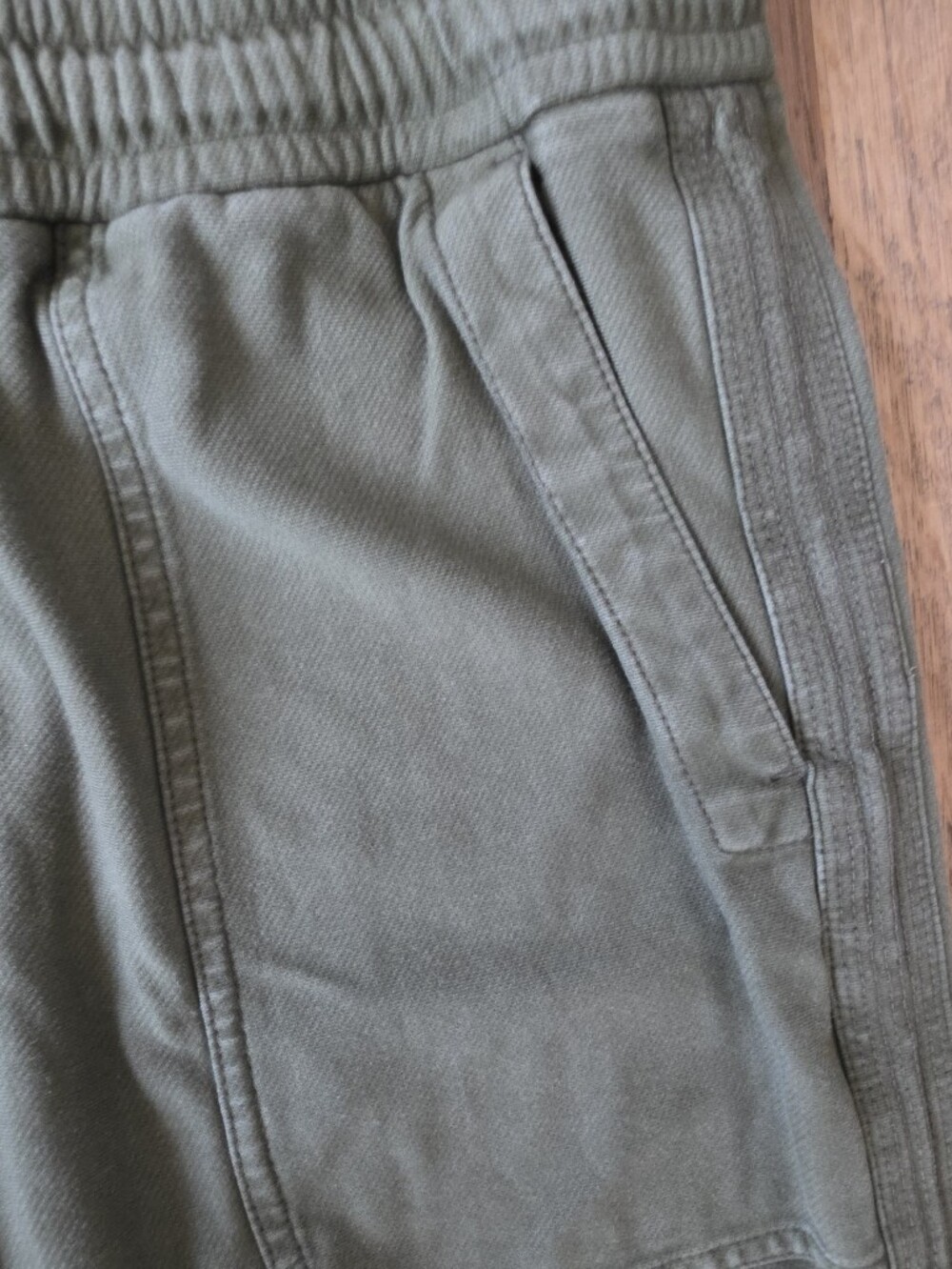 Athleta Olive Green Drawstring Jogger Pants - Picture 4 of 4